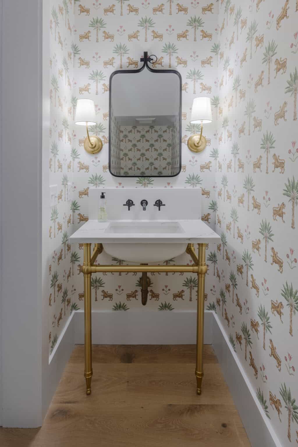 10 West Haven Poweder